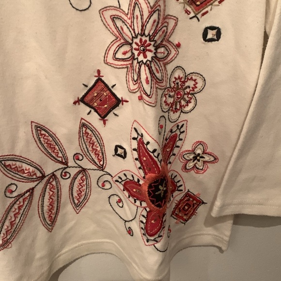 Beautiful Ornate Koret cream sweater with gorgeous embroidery 60/40 blend SZ S - Picture 5 of 7